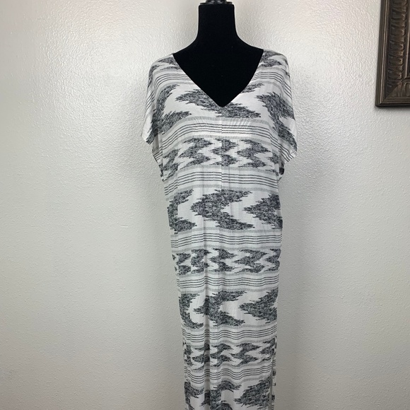 Joie Tribal Knit Maxi Dress Black White V Neck - Picture 2 of 7